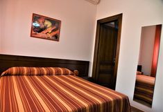 Others 4 mare chiaro