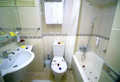 기타 4 Suit Klas More Anex