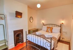 Others 5 Ghar Homes - Bath Large Family Home