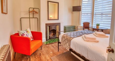 Others 2 Ghar Homes - Bath Large Family Home