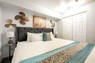 Others 4 Aurora at Nautilus