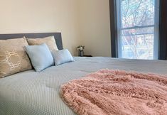 其他 4 The Southside Villa - With Private Yard & Parking, Near Falls & Casino by Niagara Hospitality