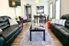 Others The Blackjack Duplex - Private Yard & Parking, Near Falls & Casino by Niagara Hospitality