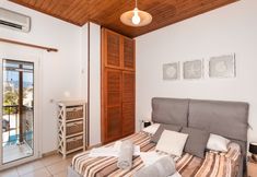 Others 3 Plaque Panoramic SeaView Villa