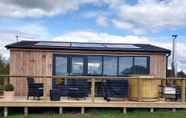 Others 2 Cleeves Cabins, Ailsa - Stunning Luxury Escape