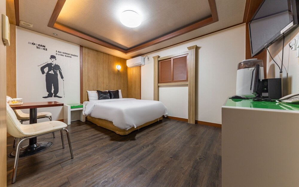 Room Jecheon Queen Motel