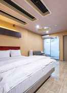 Room Evian Drive-in in Daejam-dong Pohang