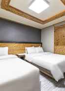 Room Gwangju Sinandong Hotel Napoli