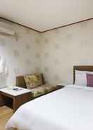 Room Asan Western