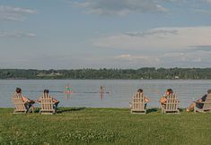 其他 6 Hutton Brickyards Riverfront Hotel + Venue