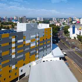 Primary image1伊瓜蘇大道飯店,奥马尔·伊本·哈塔卜清真寺飯店