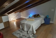 Others 4 Principal Plaza, en la Misma Raiz