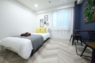 Others 4 Shibuya Wave 301