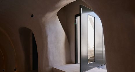 Khác 2 Divine Cave Experience