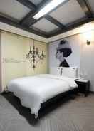 Room Junggok Hera