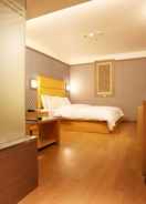 Room Yeouido Rada