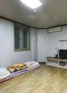 Room Gimcheon Gavin