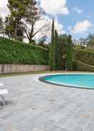 Imej utama Vintage Apartment in Mombaroccio With Shared Pool