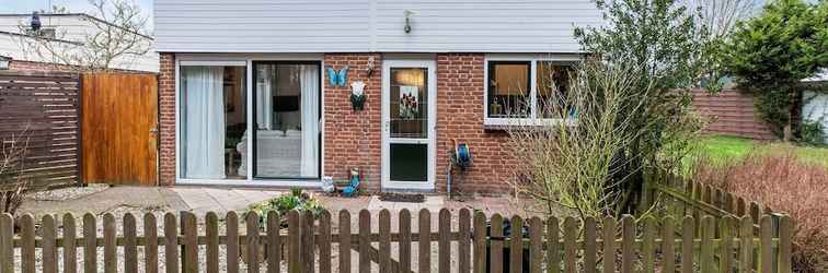 Others Endearing Holiday Home in Noordwijkerhout With Garden, BBQ