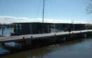 Lainnya 2 Beautiful Houseboat in the Harbour of Volendam Near Centre