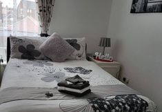 Khác 6 Modern Apartment Minutes From Central London, UK