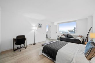 Others 4 Huge Beachfront Condo CozySuites at Showboat