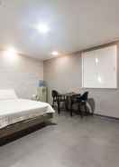 Room Anyang Rivera