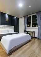 Room Changwon Luxury