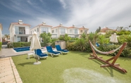 Others 6 Villa Suri, Luxury Seafront Villa