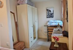 อื่นๆ 3 2-bed Cottage, Sleeps 5, Pets Ok, Close to Coast