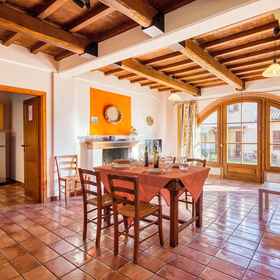 Primary image 1 与家庭娱乐共享泳池的杜松公寓, 巴斯蒂亚翁布拉 Apartments