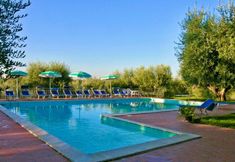 Others 4 Poppy apt with shared pool