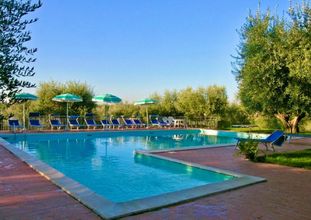 Others 4 Poppy apt with shared pool