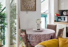 Others 7 Duplex Apartment With Patio in Marylebone