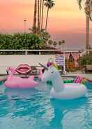 Imej utama Float Palm Springs - Adults Only