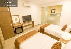 Others 3 S79 My My Hotel 2