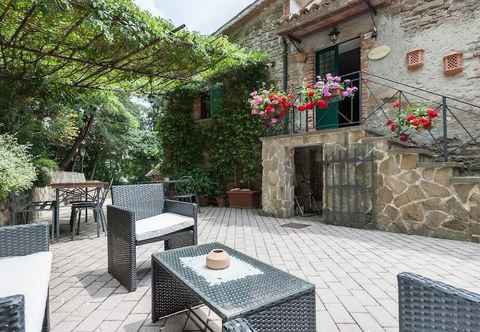 Lain-lain Casale Gli Angeli - Villa with Garden and Parking