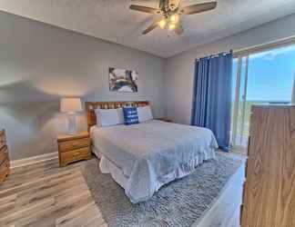 Others 2 Spacious Tropical Condominium at 17th Floor With Beach and Pool Access - Unit 1707 by Redawning