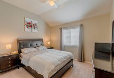 Others 3 Family Friendly Spacious Home with Backyard Pool by Redawning