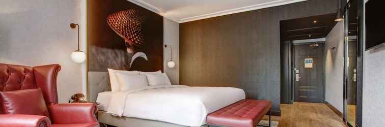 อื่นๆ Radisson RED London Gatwick Airport