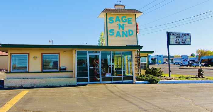 Others Sage N Sand Motel
