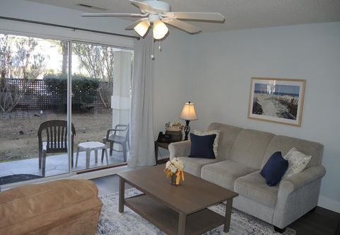 Lain-lain Brunswick Plantation Condo 302M with 27 Hole Golf Course and Close to Beach in Calabash by RedAwning