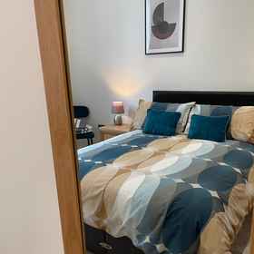 Room 1 Central Nottingham Gem - Luxurious 2-bed Apartment, Dusk till Dawn Poker and Casino Hotels