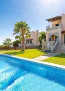 ภาพหลัก Andreas Beach Villa Large Private Pool Walk to Beach Sea Views A C Wifi Car Not Required - 1654