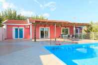 Lain-lain Villa Cherry Large Private Pool Walk to Beach Sea Views A C Wifi Car Not Required - 2180