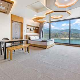 Primary image 1 Gapyeong Rondavill Pension, Hanseokbong Library Hotels