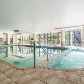 Primary image 1 The Meriton on Main Beach, Roxy Surfers Paradise Hotels