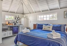 Others 2 Bungalow 2 - 1br, Water View