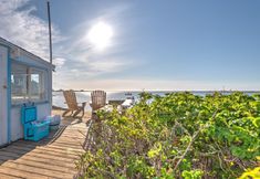 Others 2 Bungalow 4 - 1br, Waterfront