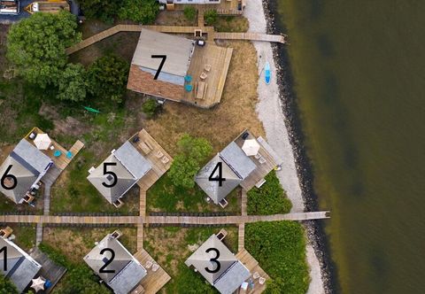 Others Bungalow 8 - 1br, Waterfront